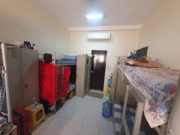 Bed Space & Partition in Hor Al Anz