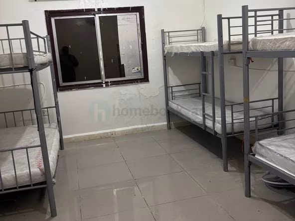 Bed Space & Partition Near Sharaf DG Metro Station