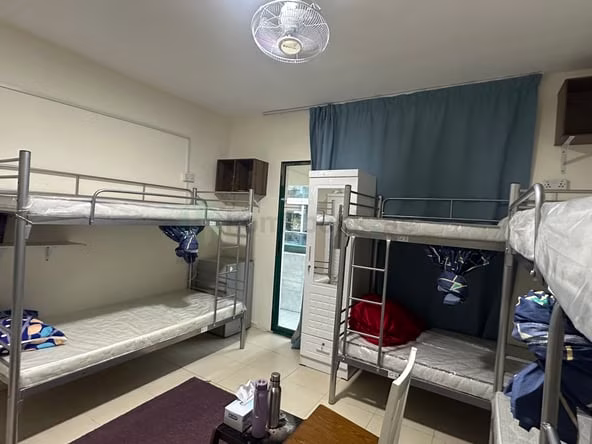 Bed Space in Bur Dubai