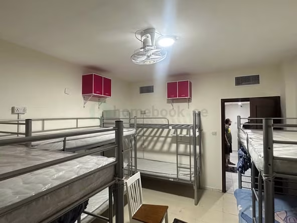 Bed Space in Bur Dubai