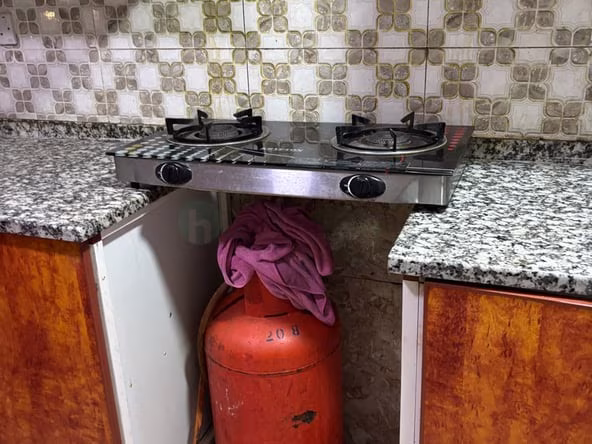 Bed Space & Partition Near Sharaf DG Metro Station