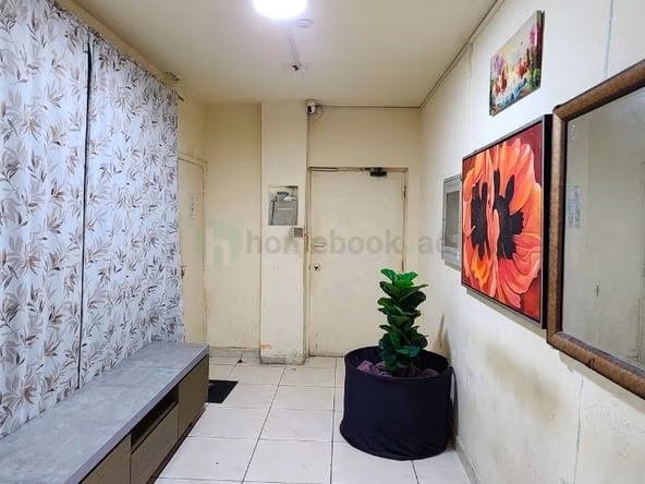 Bed Space & Partition in Al Muteena