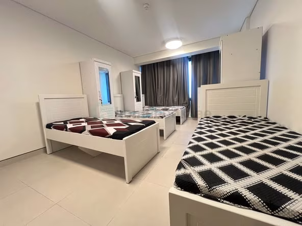 Bed Space in Deira for Monthly Rent
