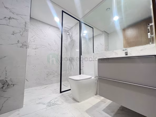 Bed Space in Deira for Monthly Rent