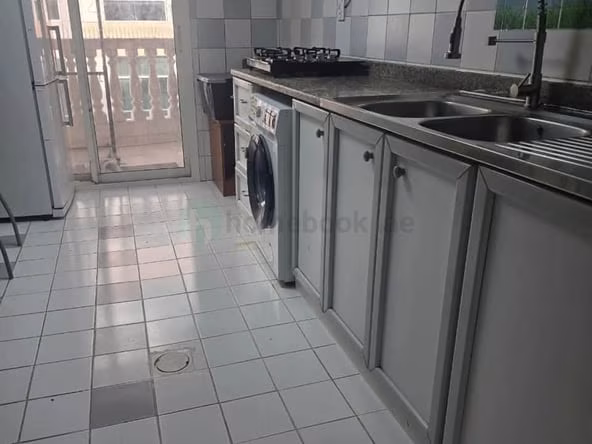 Bed Space in Deira for Monthly Rent