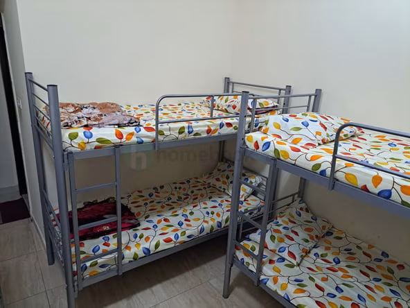 Bed Space & Partition in Hor Al Anz