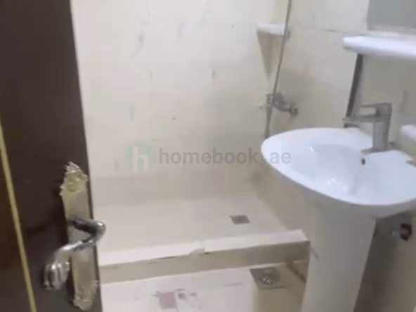 Room for Rent in International City