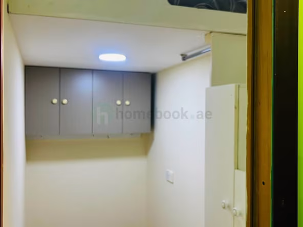 Bed Space in Deira for Monthly Rent