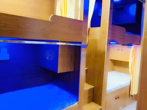 Bed Space & Partition in Al Muteena