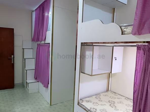 Bed Space & Partition in Al Murar
