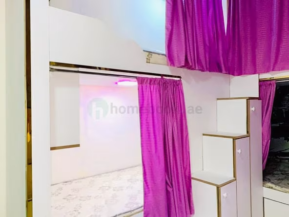 Bed Space & Partition in Al Murar