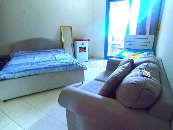 Room for Rent in International City