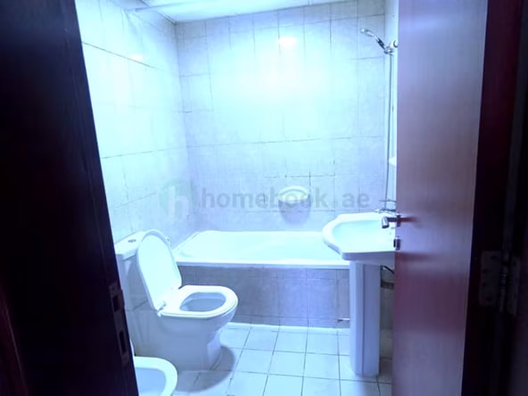 Room for Rent in International City