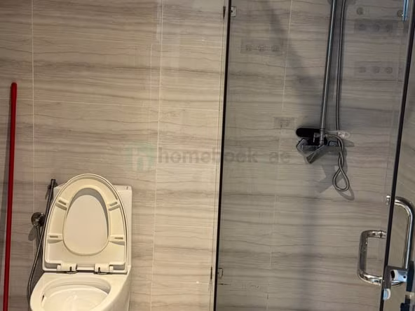 Bed Space & Partition Jumeirah Village Circle (JVC)