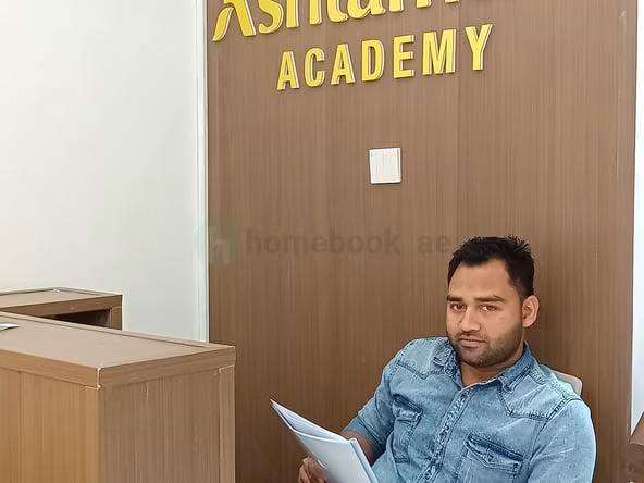 https://homebook.ae/wp-content/uploads/static/photo/08/27/c7d8f3bb-0db6-45e3-5880-655482b5a600/8266dc02-408353-592-444.avif