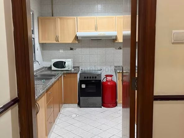 Bed Space & Partition in Al Qusais