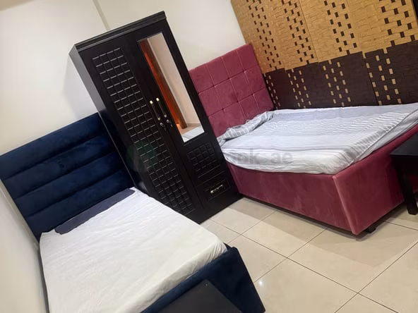 Bed Space & Partition in Oud Metha