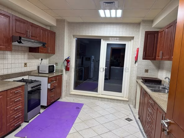 Bed Space & Partition in Oud Metha