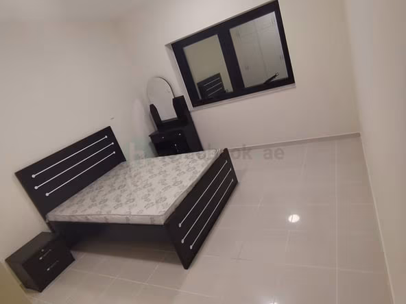 Room for Rent in Al satwa