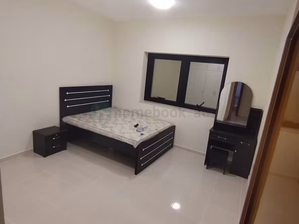 Room for Rent in Al satwa