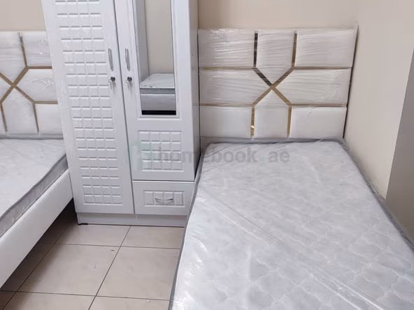 Bed Space & Partition in Oud Metha