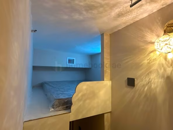Bed Space & Partition in Barsha Heights (TECOM)