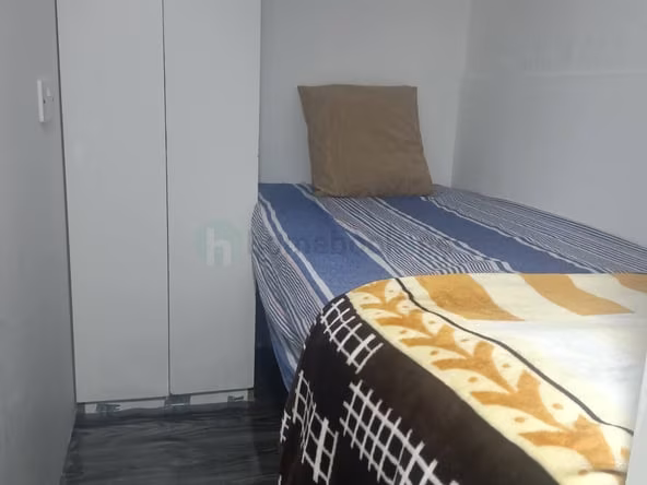 Partition in Bur Dubai