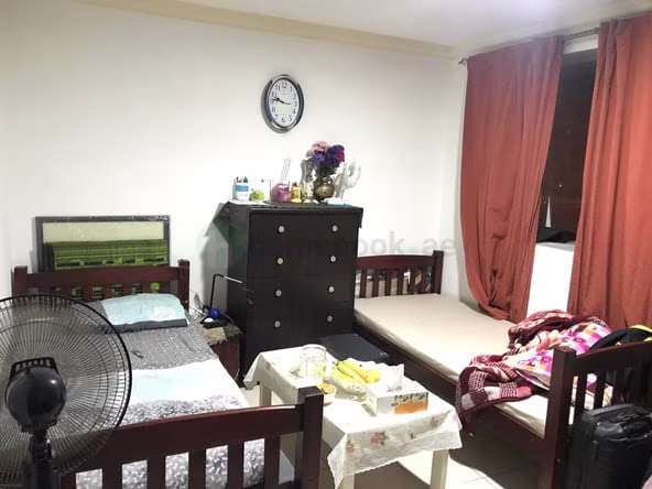 Bed Space & Partition in Muhaisnah