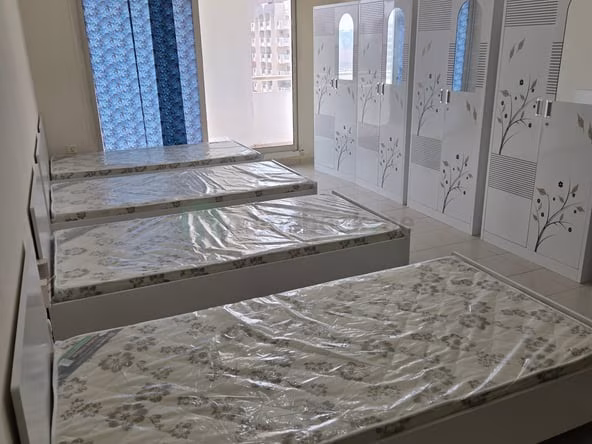 Bed Space & Partition Near Sharaf DG Metro Station