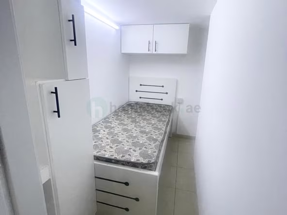 Bed Space & Partition in Barsha Heights (TECOM)