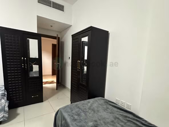 Bed Space in Dubai Silicon Oasis (DSO) & Partition for Rent