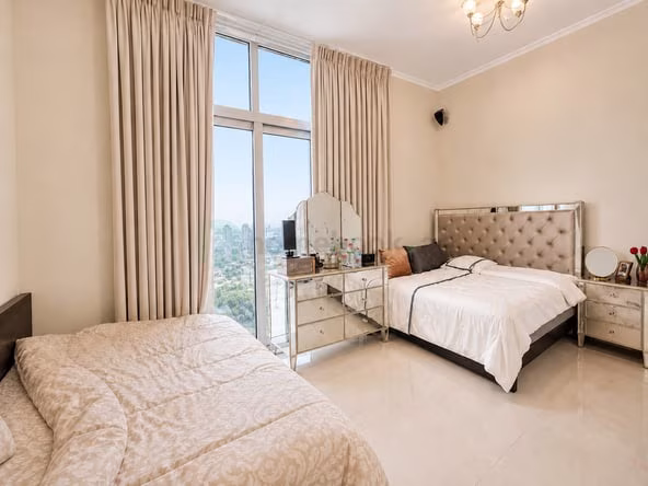 Bed Space & Partition in Dubai Marina