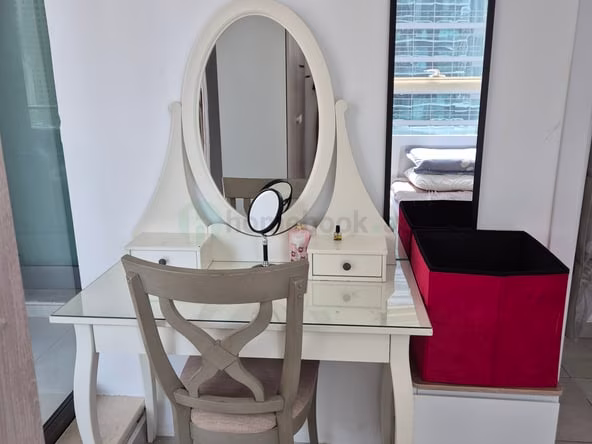 Bed Space & Partition in Dubai Marina