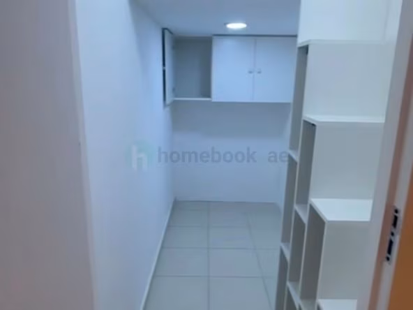 Bed Space & Partition in Business Bay