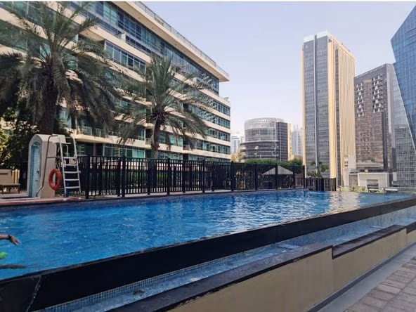 Bed Space & Partition in Dubai Marina