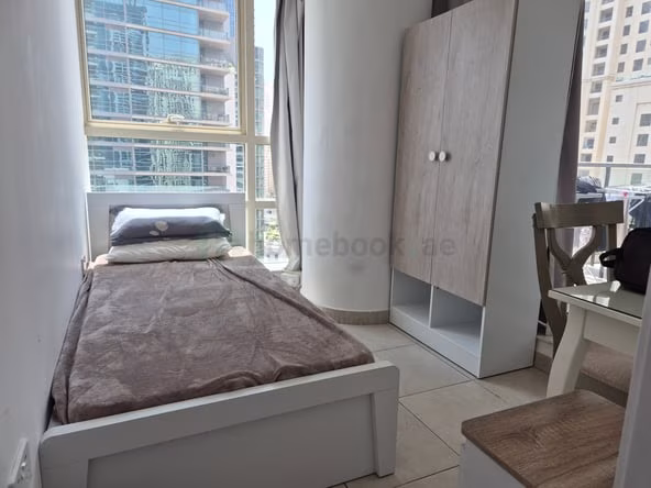 Bed Space & Partition in Dubai Marina