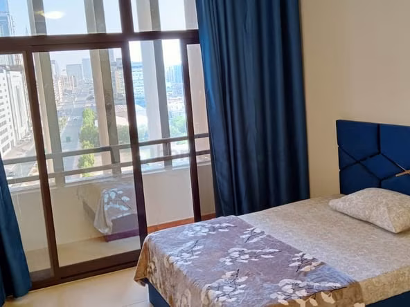 Room for Rent in Sheikh Zayed Road