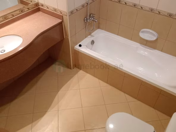 Room for Rent in Sheikh Zayed Road