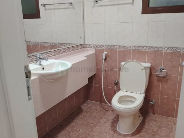Room for Rent in International City