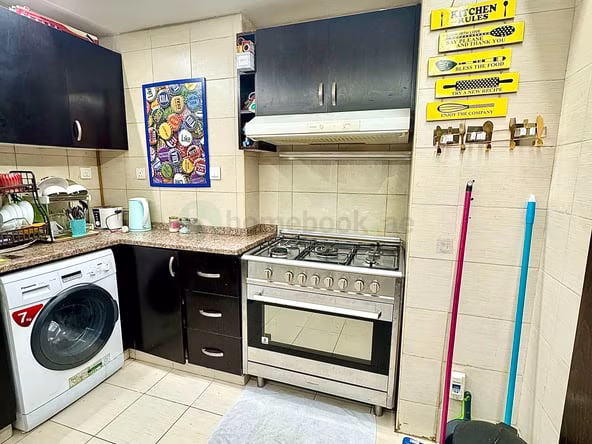 Bed Space & Partition in Barsha Heights (TECOM)