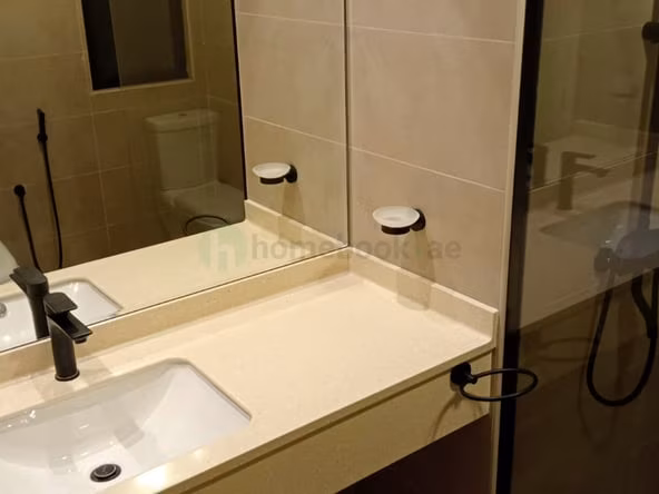 Room for Rent in Sheikh Zayed Road