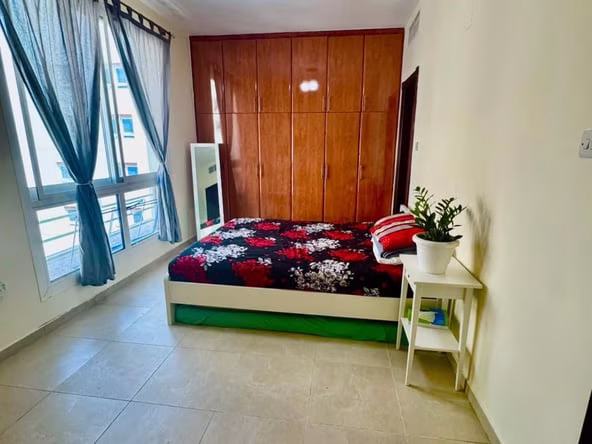 Room for Rent in Al Raffa
