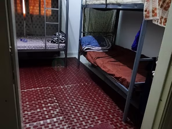 Bed Space in Deira for Monthly Rent