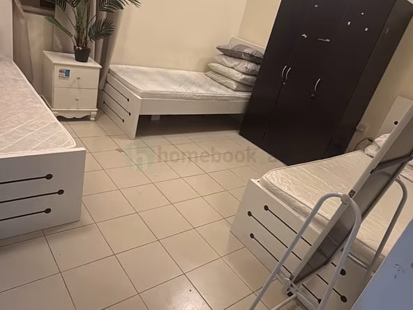 Room for Rent in Al Raffa