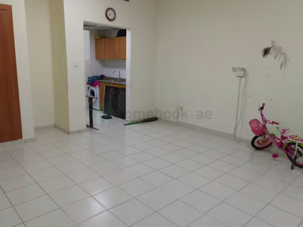 Studio Apartment for Rent in International City Dubai