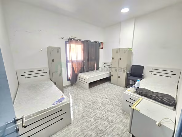 Couple Room for Rent in Dubai