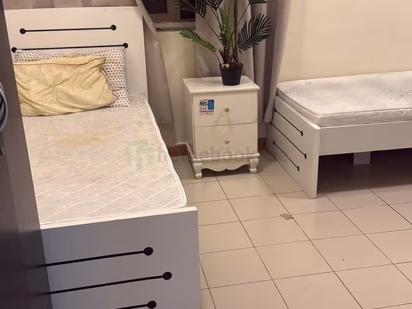 Room for Rent in Al Raffa