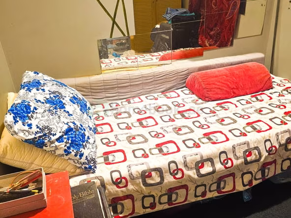 Bed Space & Partition in Al Satwa