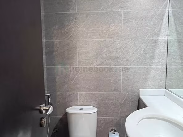 Room for Rent in Al Raffa