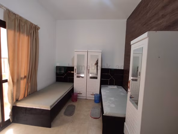 Bed Space in Dubai Silicon Oasis (DSO) & Partition for Rent